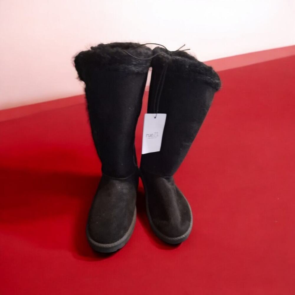 Womens Boots Rue 21 Black Suede Fleece Size 6 Prancer23 0008082